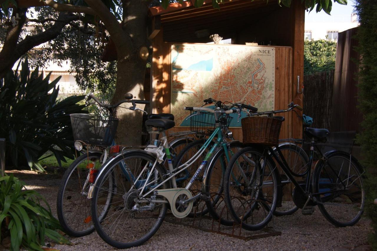 Villa Calliste Saint-Laurent-du-Var Esterno foto